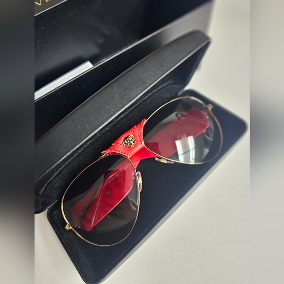 VERSACE BAROQUE PILOT LEATHER Sunglasses VE2150Q 100211 Mens Women GOLD RED GREY - Picture 6 of 8